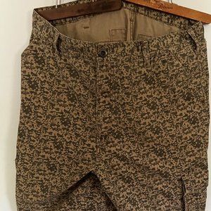 Levi's Cargo Shorts Digital Camo Waist 40
